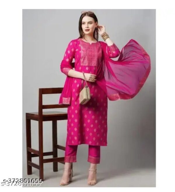 Pent Kurti Duppta